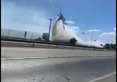 A plane helping to extinguish fires crashes in Los Angeles