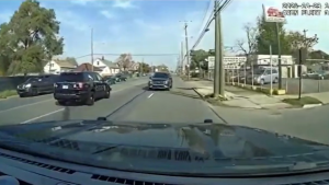 WILD: GTA Style Police Chase as Crazy Suspect Flees From Police in Reverse