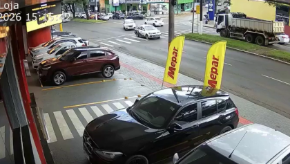 Uncontrolled truck hits several vehicles in Chapeco