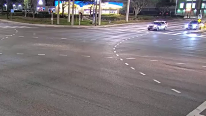 Moment of impact from deadly crash involving Orlando police officer