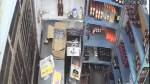 Shop attacked by leopard